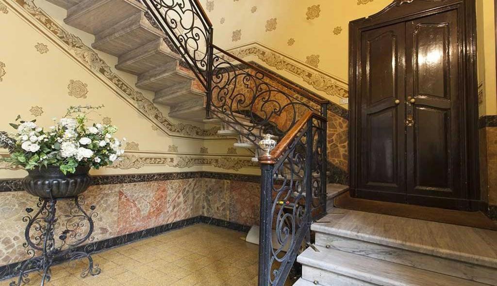 Milan Royal Suites - Centro Cadorna Bagian luar foto