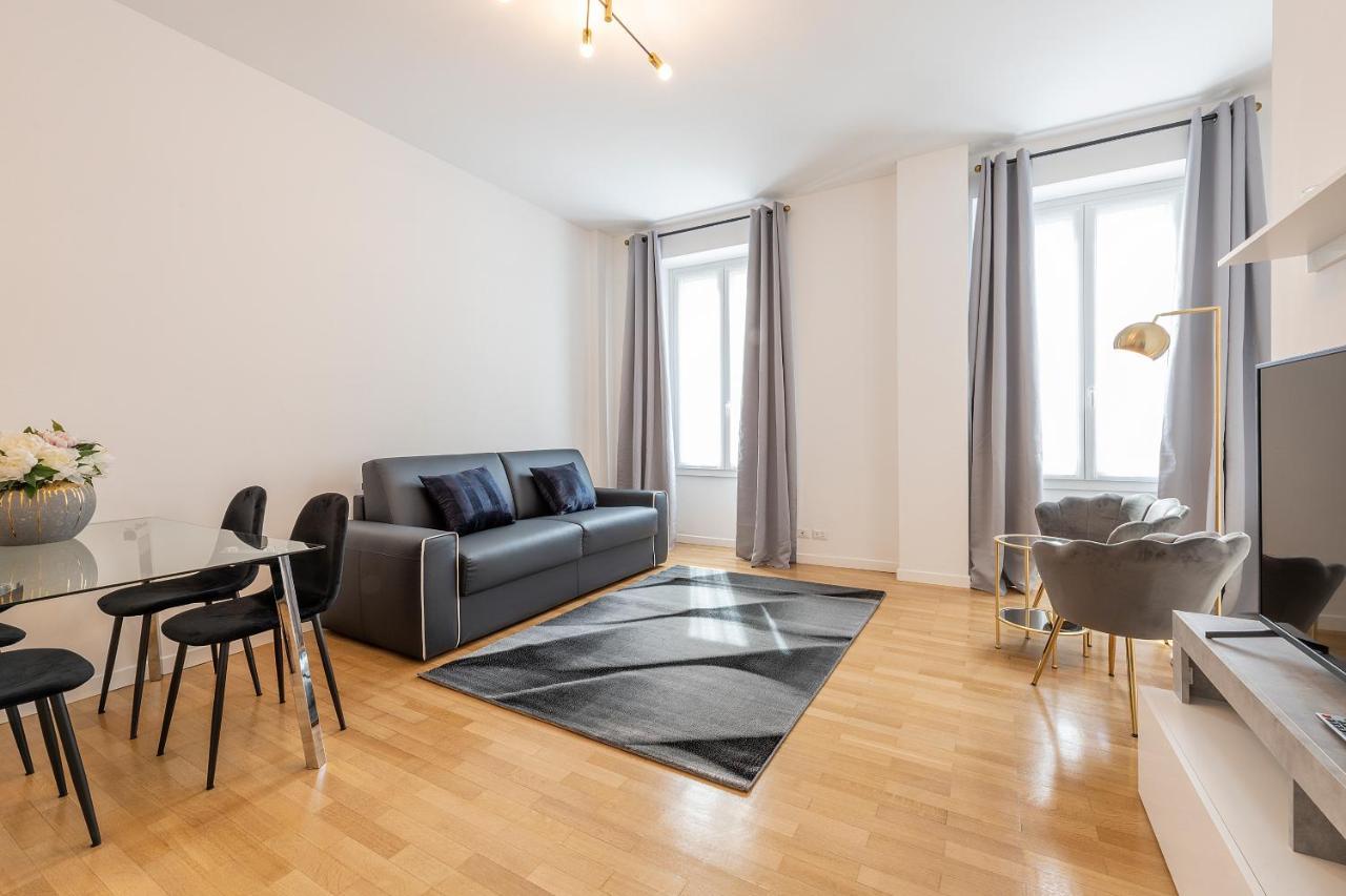 Milan Royal Suites - Centro Cadorna Bagian luar foto