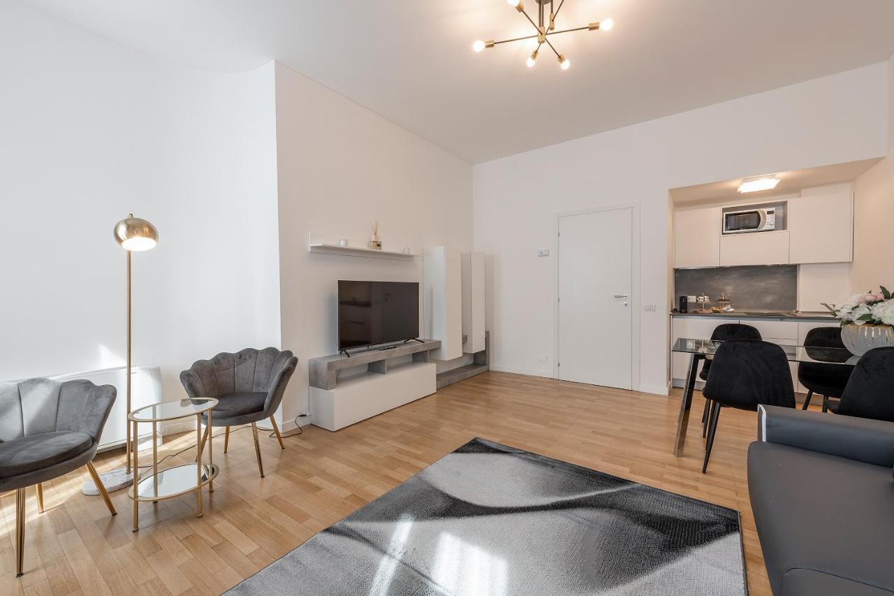 Milan Royal Suites - Centro Cadorna Bagian luar foto