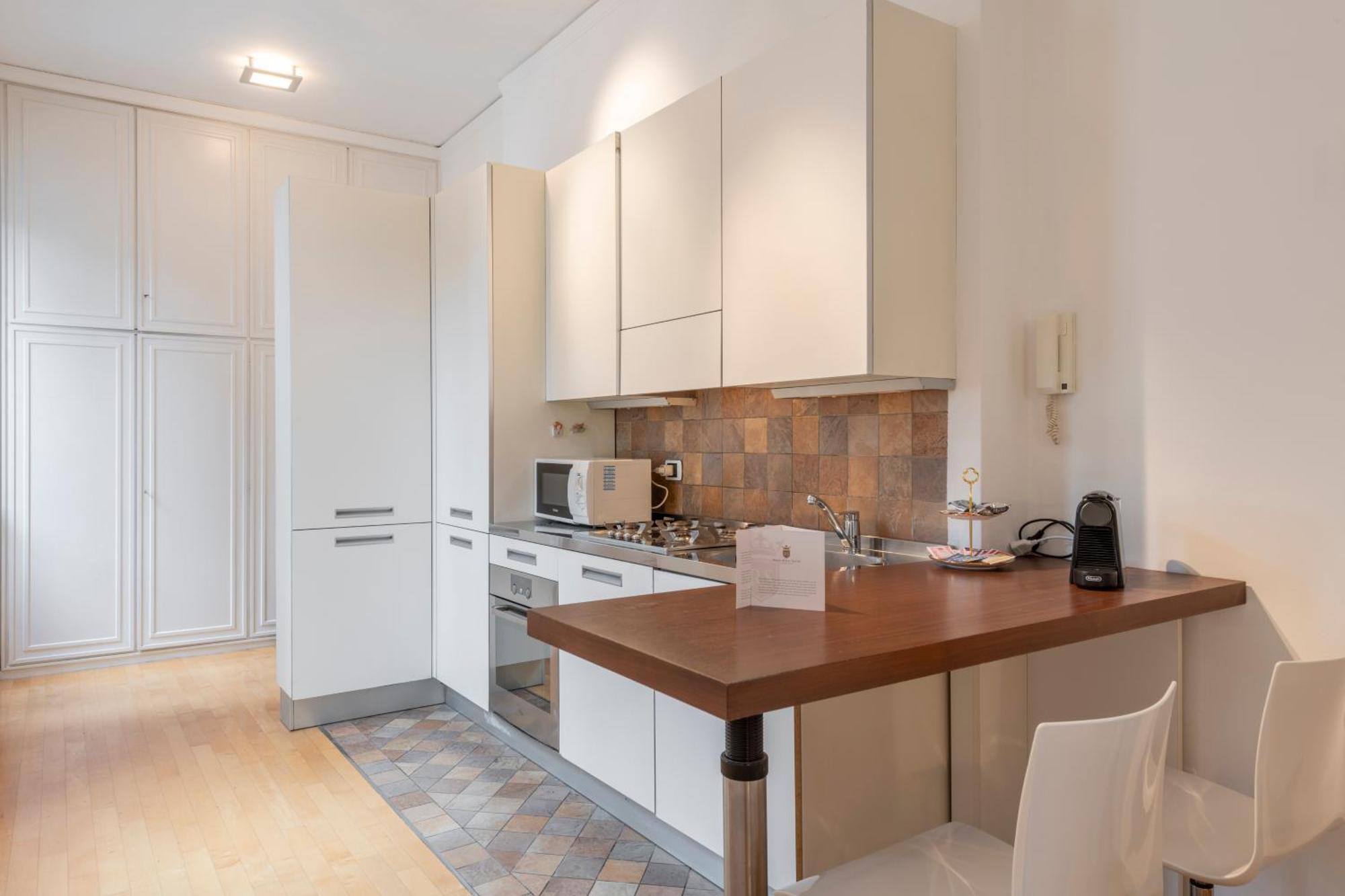 Milan Royal Suites - Centro Cadorna Bagian luar foto