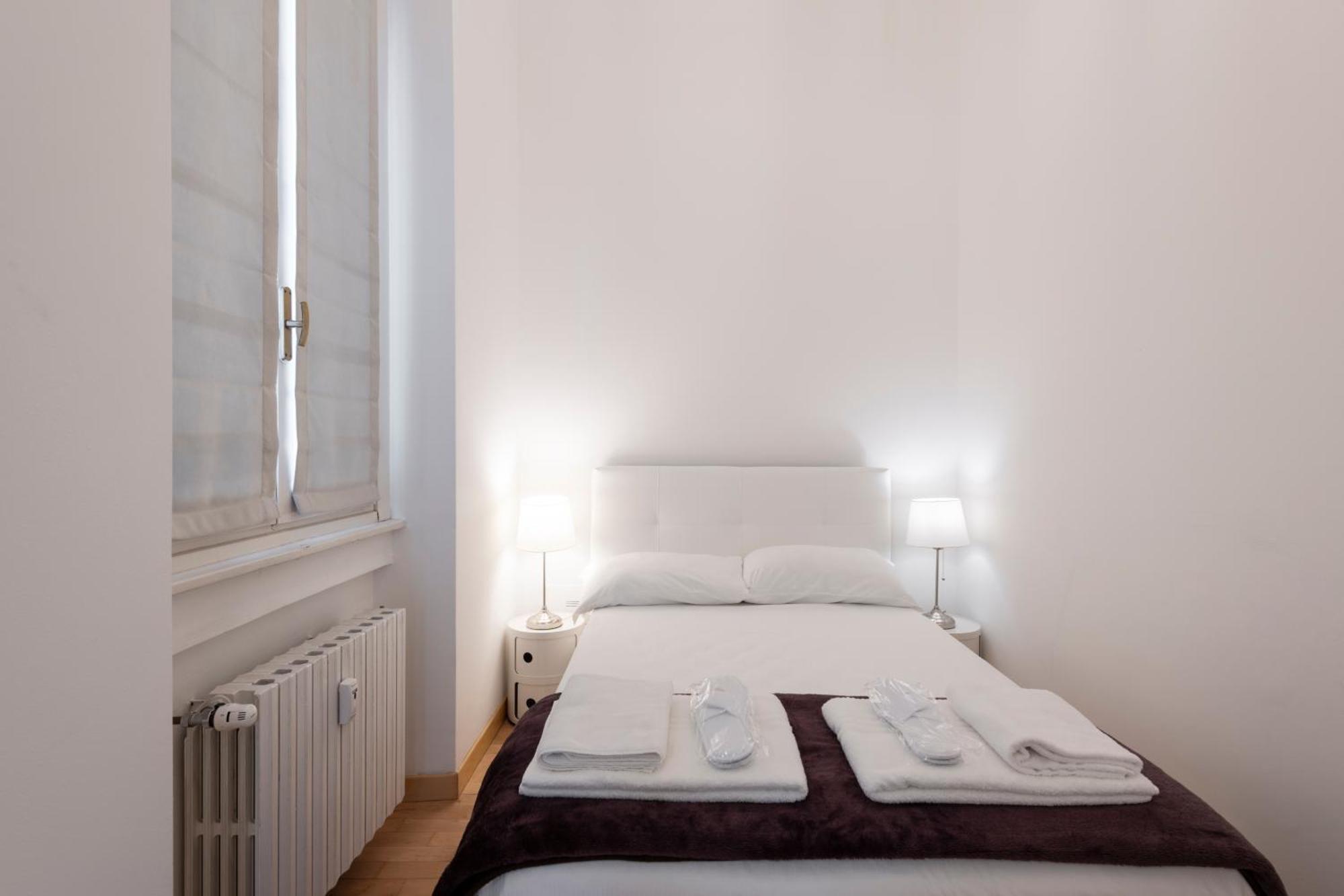 Milan Royal Suites - Centro Cadorna Bagian luar foto