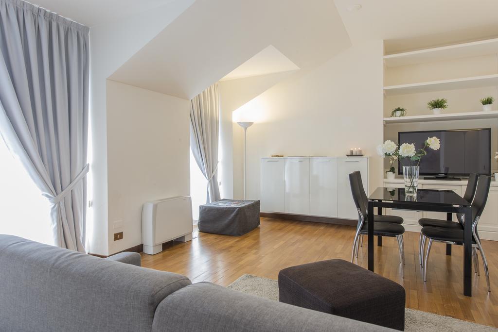 Milan Royal Suites - Centro Cadorna Bagian luar foto